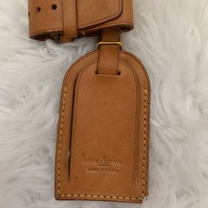 ❤️ LOUIS VUITTON LUGGAGE TAG AND BELT LOOP SET ❤️